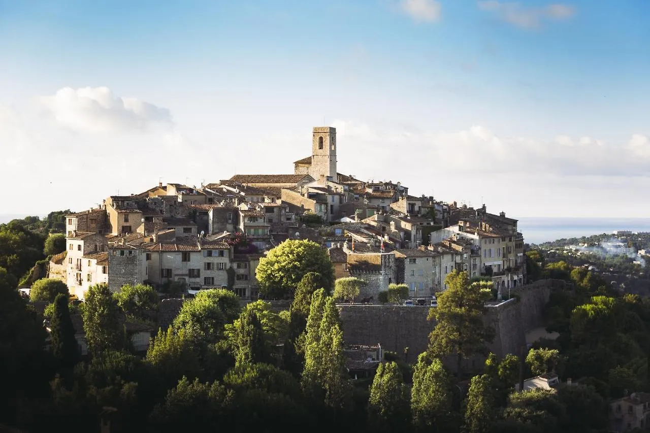 Hotel Restaurant La Vague De Saint Paul Saint-Paul-de-Vence